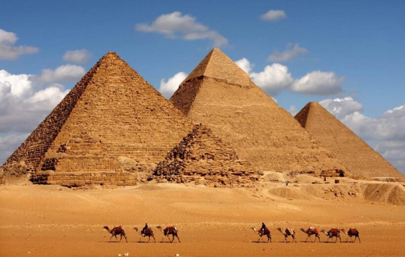 Day Tour to Pyramids of Giza, Sakkara and Memphis